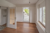 4½ & 6½-Zimmer-Zweifamilienhaus, einseitig angebaut & Rheinwiese - Zugang Terrasse