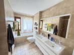 5.5 Zimmer Terrassenhaus in zentraler Lager - Bild
