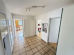 5.5 Zimmer Terrassenhaus in zentraler Lager - Bild